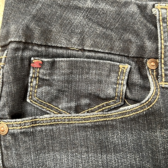 NWOT - SEVEN7 - Straight Leg Jeans Size 12 Embroidered Denim RN 109890 stretch - Picture 11 of 13